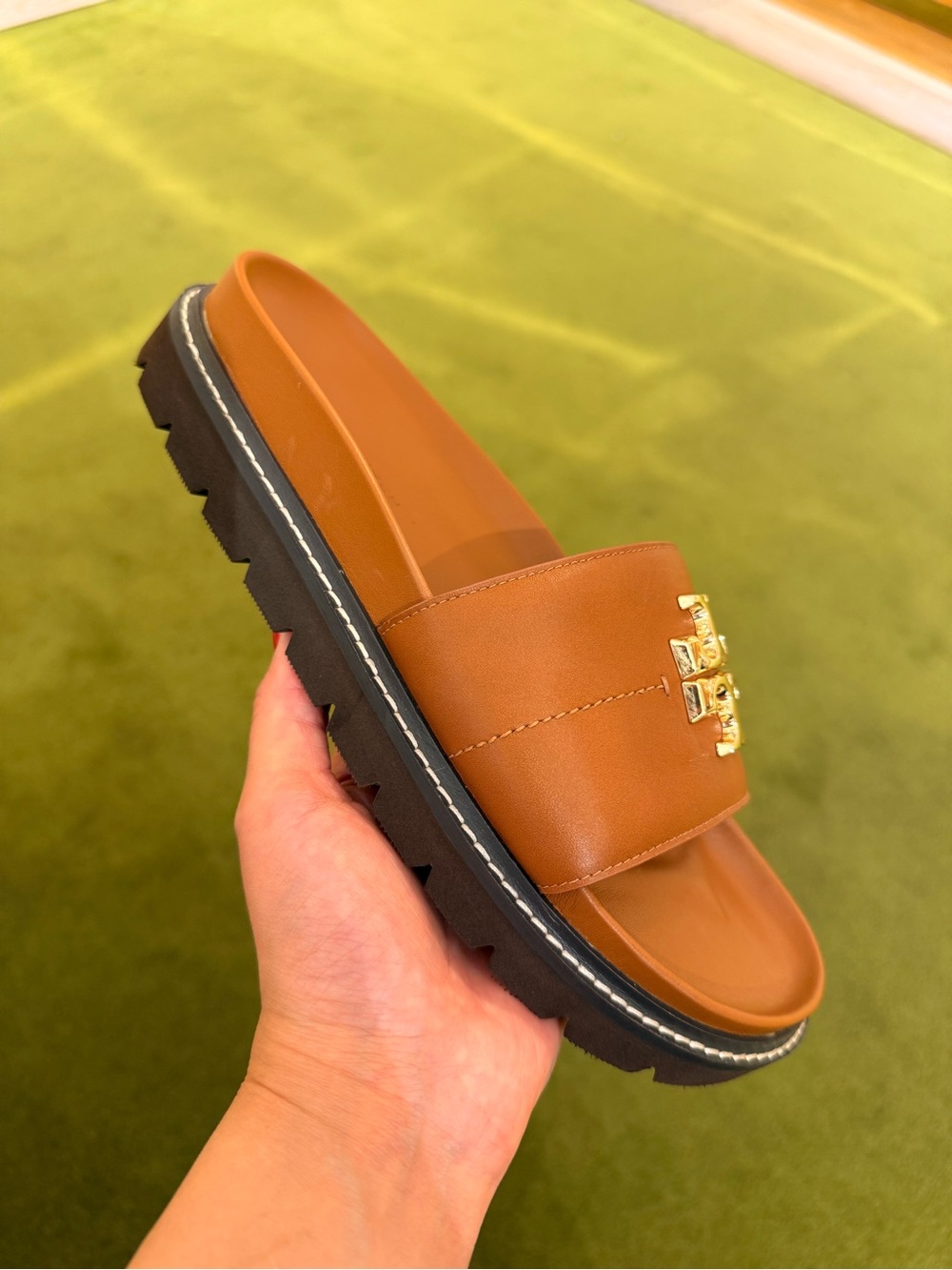 $300 Tory Burch Everly Anatomic Lug Sandals, Bourbon / Coconut Size 7 - Picture 4 of 5